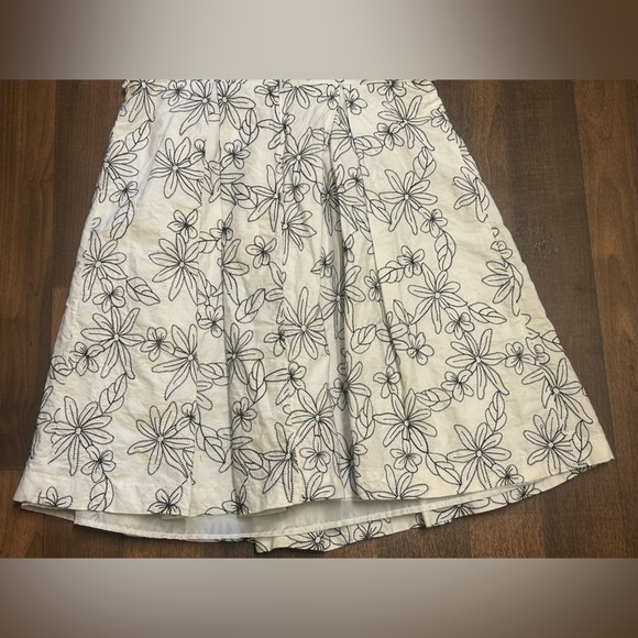 Danny & Nicole Black and White Fit and Flare Midi Dress - Picture 5 of 11